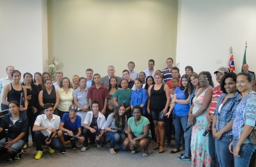 Alunos do PEQ recebem certificados