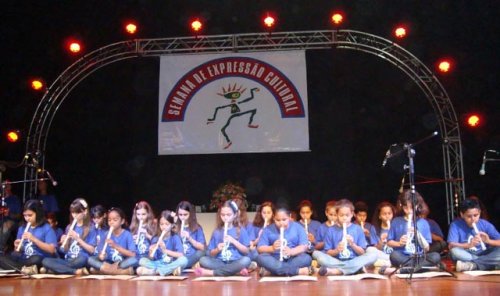 Grande público prestigia apresentações da VII Semana de Expressão Cultural