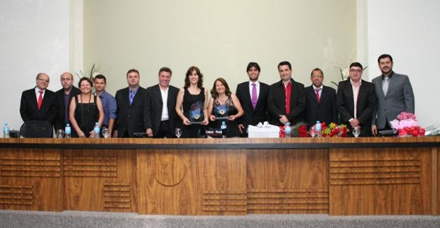 Detalhes Notícia
