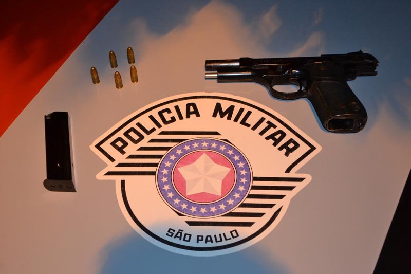 Pistola de uso restrito é apreendida com pecuarista