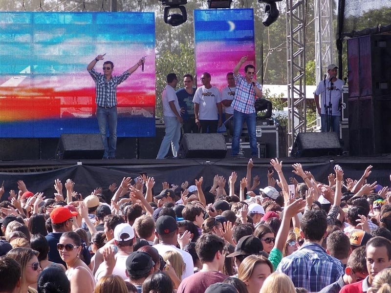 Radio Ativa FM promove ‘Mega Show’ no dia 24