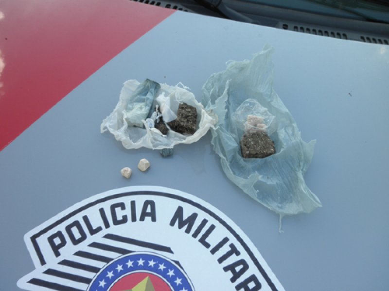 Dois são presos por tráfico em Luiziânia