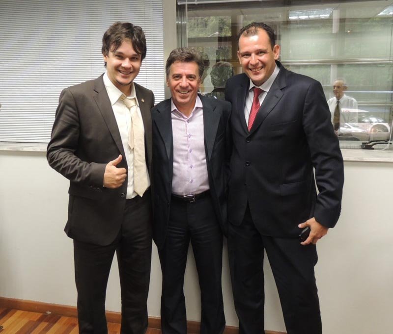 Ricardinho Castilho consegue recursos para iluminação do campo do Jardim Eldorado