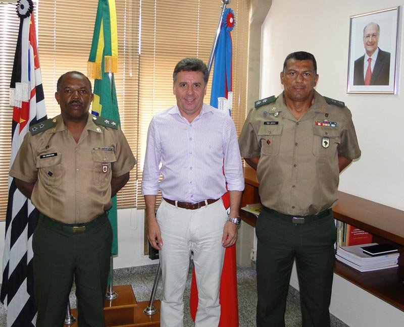 Prefeito Célio dá boas vindas ao novo delegado do Serviço Militar