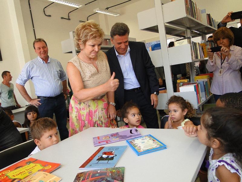 Público prestigia festa de inauguração do CEU com presença da Ministra da Cultura