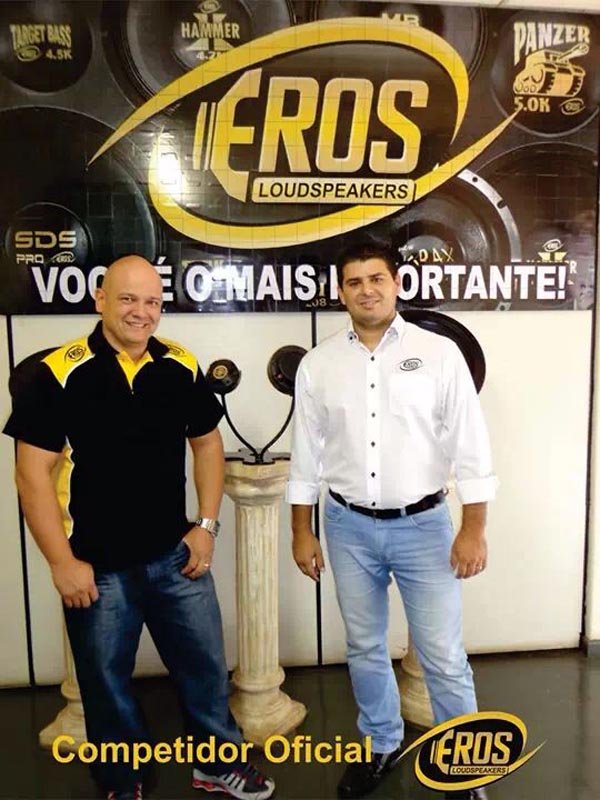 Penapolense firma parceria para competições de som