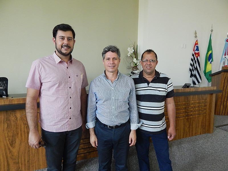 Alexandre Gil e José Santino apresentam novos pedidos para deputado Paulo Teixeira