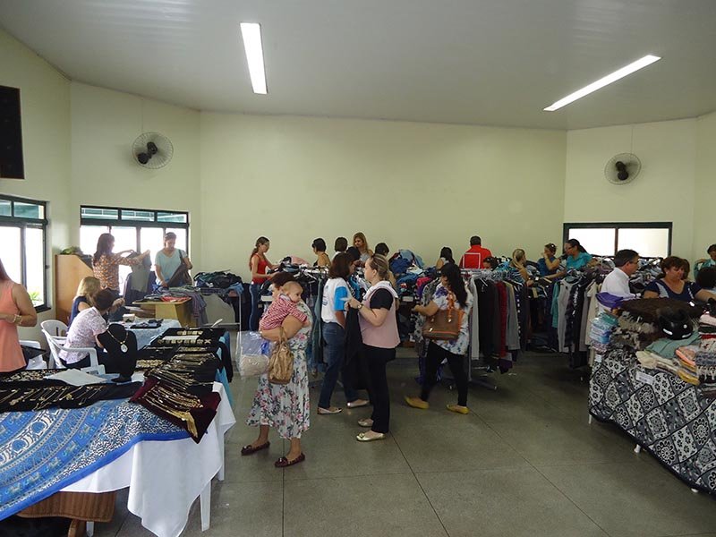 Q’Bazar é realizado até amanhã pelo Lactário