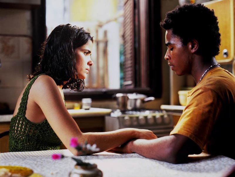 Gratuitas: Ponto MIS apresenta sessões de cinema para comunidade