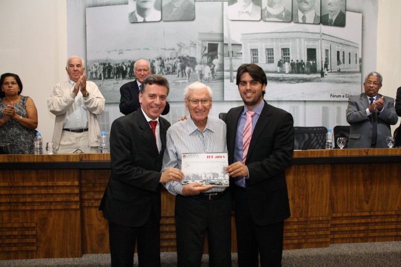 Solenidade marca 100 anos da Câmara Municipal