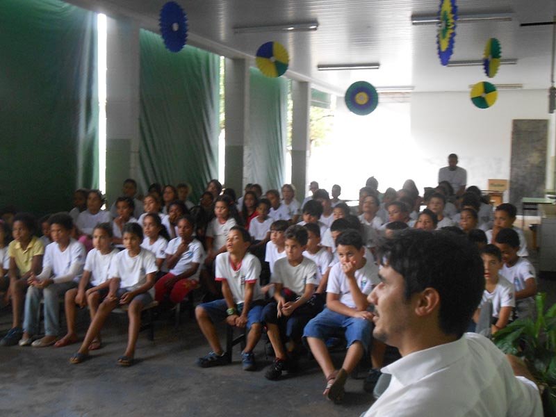 CEU “Dr. Mário Sabino” orienta alunos sobre higiene pessoal