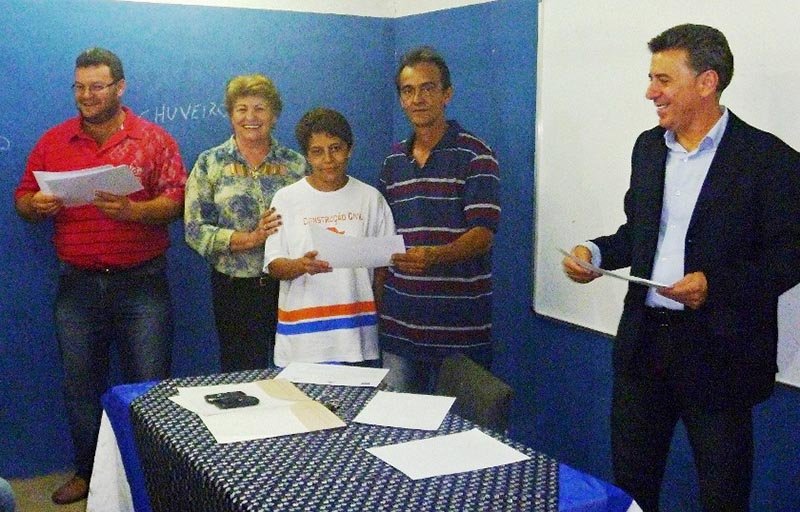 Primeira turma: Mulheres fazem cursos da Escola de Construção Civil