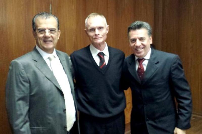 Prefeito Célio quer nova escola estadual e prédios para o Ceeja e Direção de Ensino