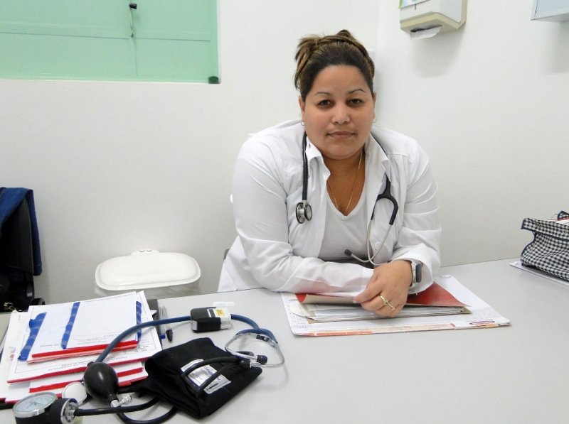 Mais uma médica de Cuba inicia atendimento em Penápolis