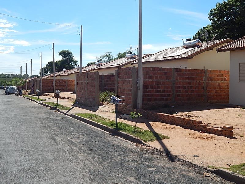 Falta de entrega de conta de energia elétrica no bairro Gualter Monteiro é reclamada na Câmara