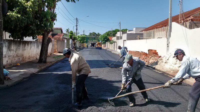 Recapenápolis chega à avenida José Carlos Pereira na Vila Paulista