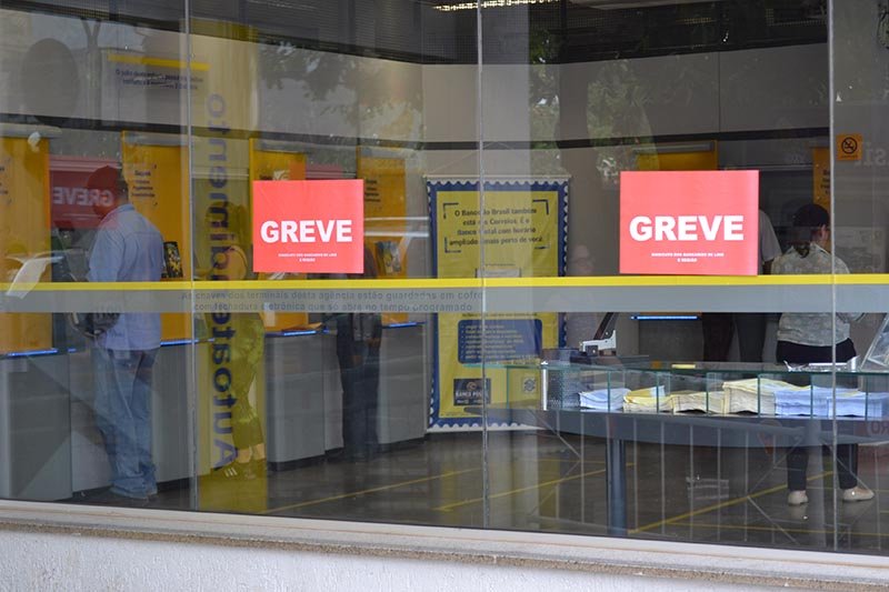 Penápolis já tem adesão no 1º dia de greve dos bancários