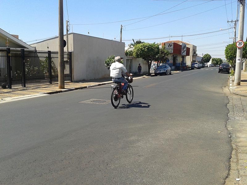 Câmara volta a cobrar cuidados para trânsito de bicicletas elétricas