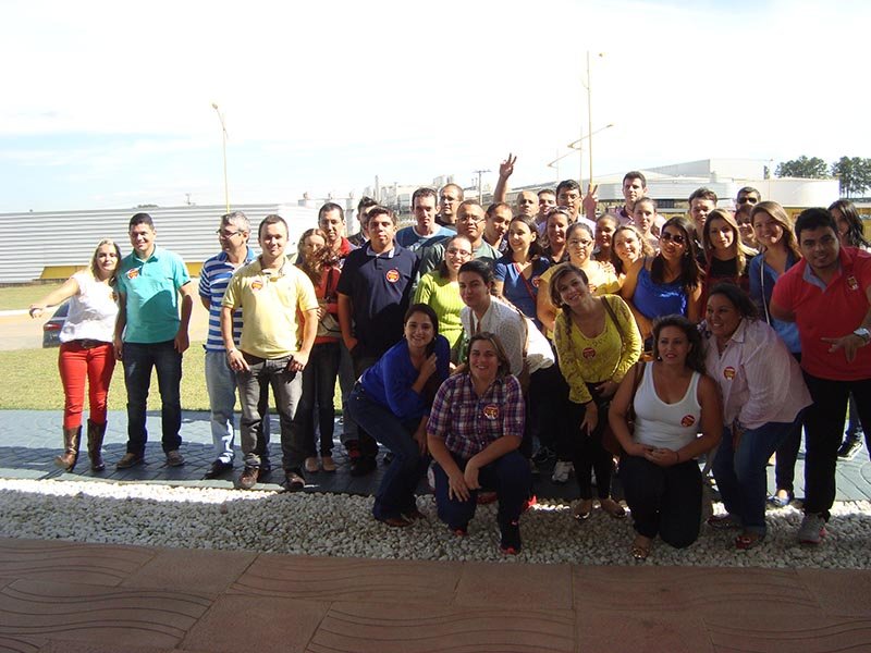 Alunos da Funepe fazem visita técnica à cervejaria