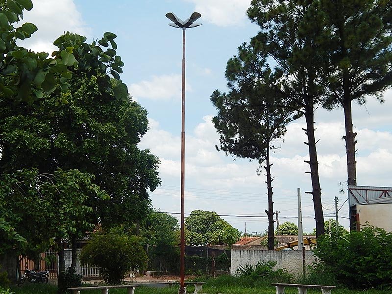 Fiscalização para container de construção é cobrada na Câmara