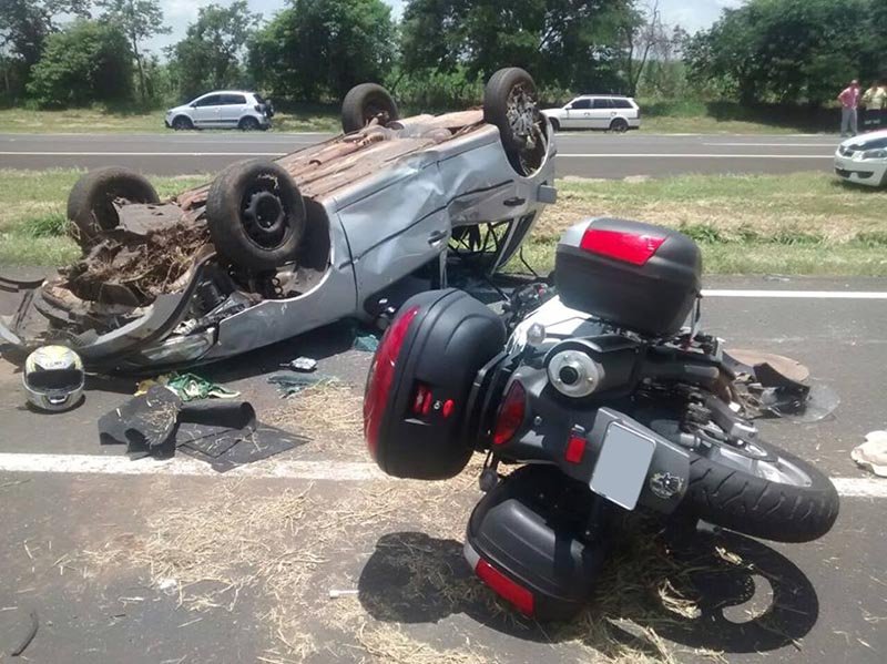 Duas pessoas ficam feridas em acidente na Rondon