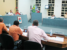 Câmara Municipal aprova contas de 2003 da Prefeitura