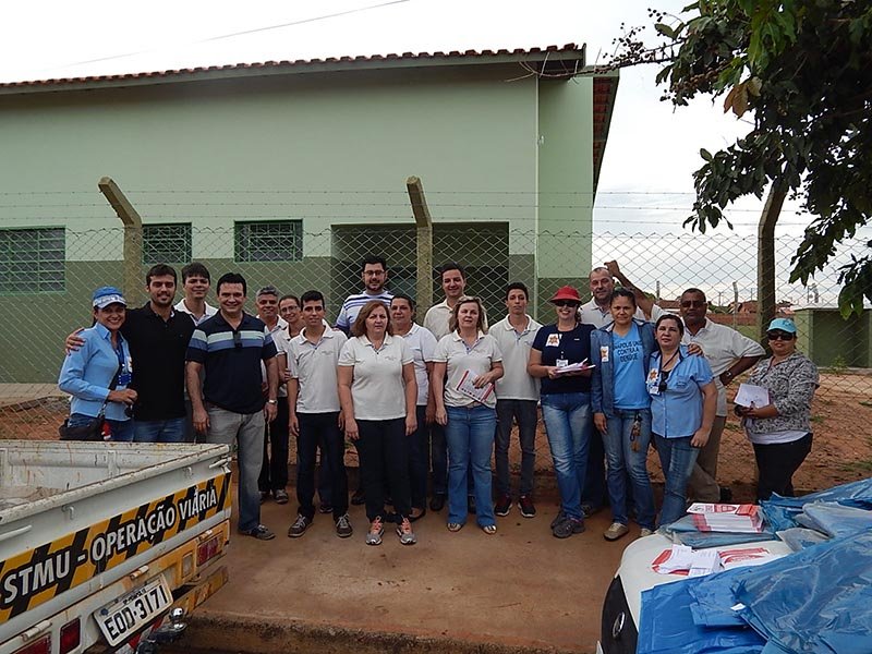 Câmara: Funcionários e vereadores ajudam no combate à dengue