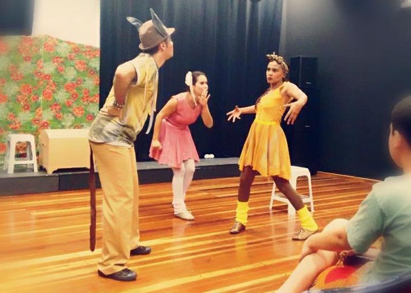 Peças teatrais e show musical gratuitos no CEU das Artes