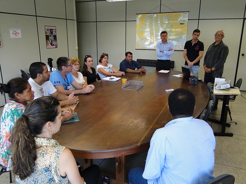 Prefeito Célio de Oliveira dá posse à nova Cipa da Prefeitura