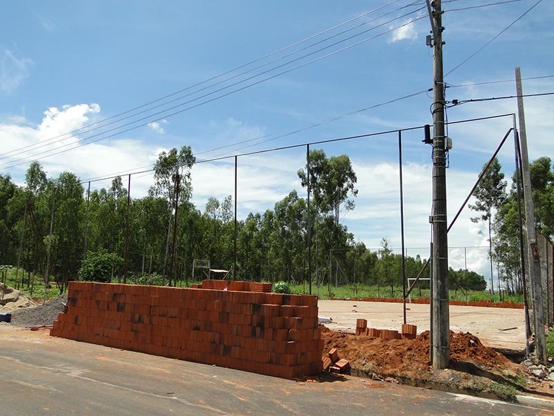Sílvia Covas: Iniciada reforma da quadra poliesportiva