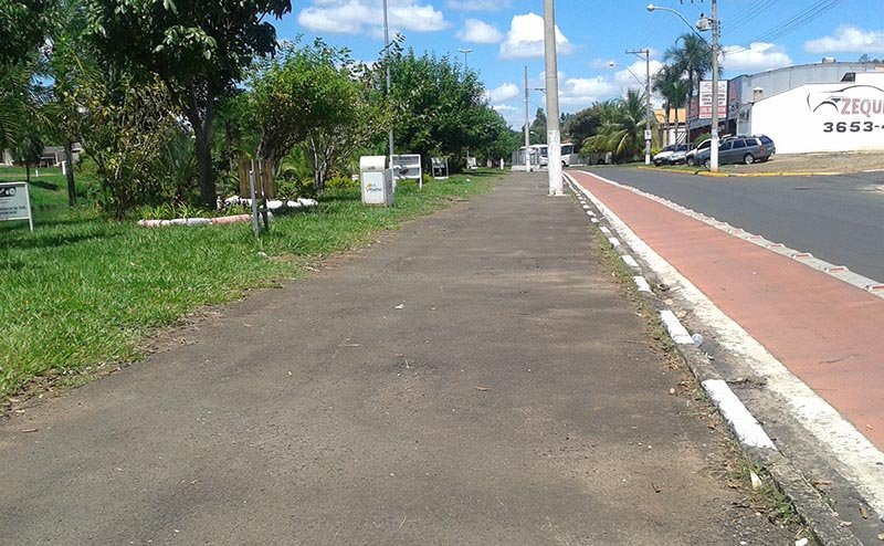 Parque Santa Leonor: Entregue pedido de recursos para recapeamento de pista