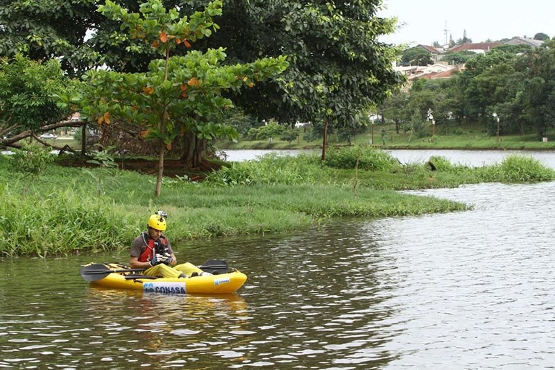 Semana da Água: Ecoesportista navega hoje pelo Ribeirão Lajeado