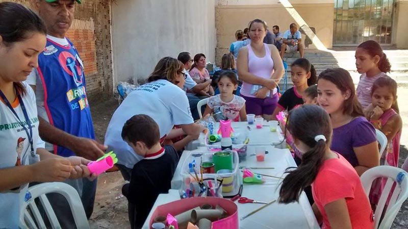 Brincar de Tudo no bairro Santa Terezinha é sucesso de público