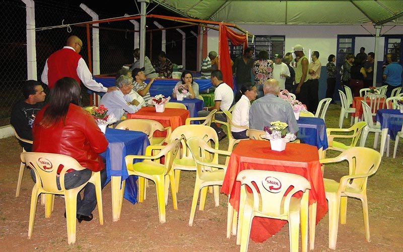 Moradores do Sílvia Covas recebem chaves do Centro Comunitário
