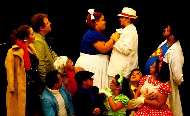 Espetáculo “Viúva, porém honesta” estreia hoje no Teatro Lúmine