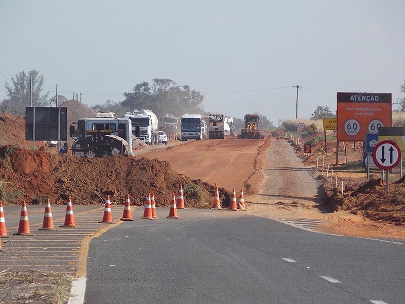 Usuários de rodovia acionam a Justiça sobre interdição