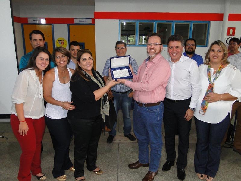 Creche “Anália Braga” é inaugurada com festa para a comunidade