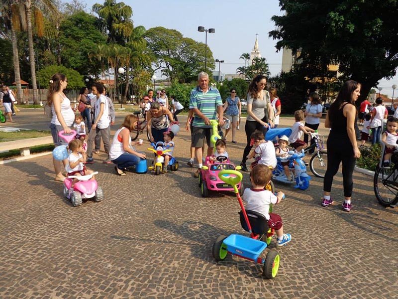 Educação convida pais e filhos para o “Bebeciclo” hoje