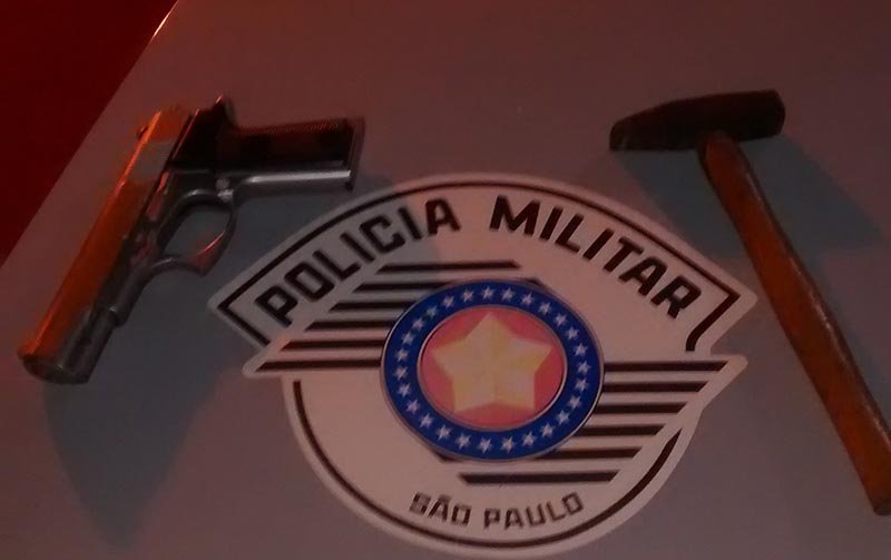 Pedreiro é preso tentando furtar residência no centro