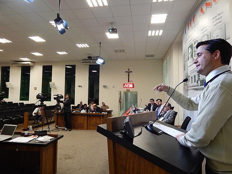 Câmara atua contra problemas com alteração de plano de saúde de funcionários do grupo Renuka