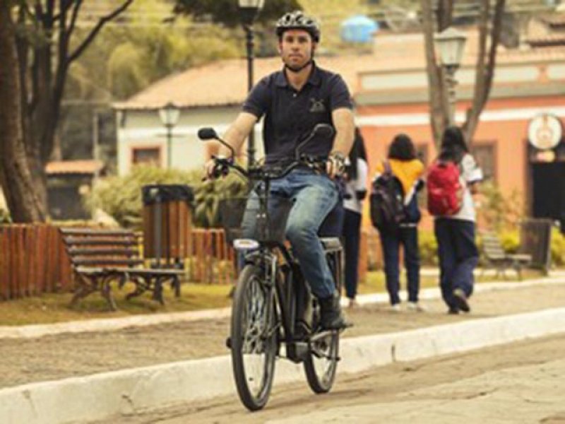 Semana no Trânsito: Panfletagem sobre bicicletas elétricas e a combustão acontece hoje em Penápolis
