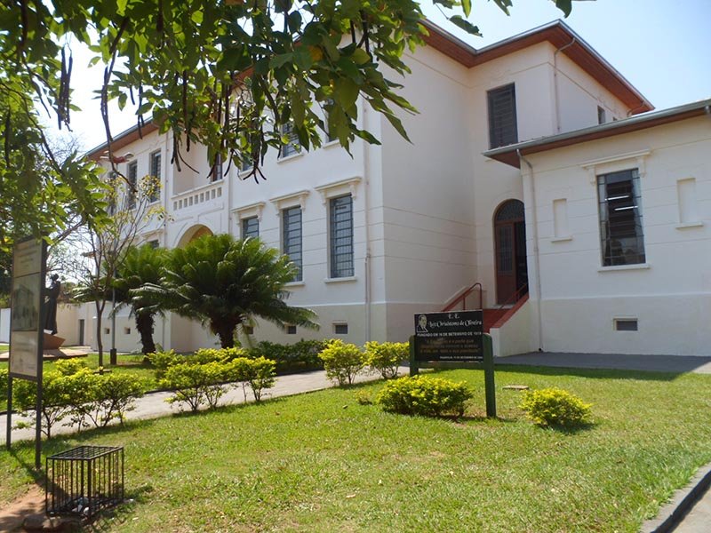 “Primeiro Grupo - Primeira Escola - Matriz da História”