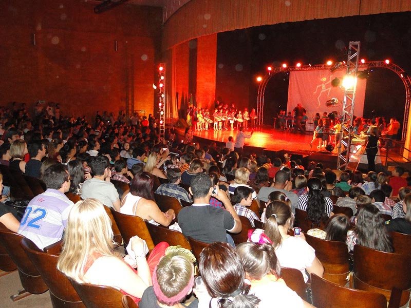 Secretaria Municipal de Educação promove IX Semana da Expressão Cultural