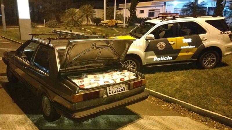 Cigarros contrabandeados são apreendidos