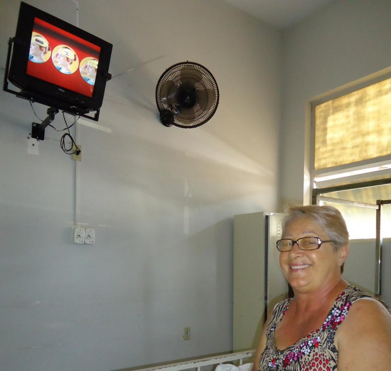 Santa Casa instala televisores nos quartos do SUS