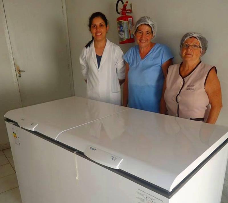 Santa Casa adquire novo freezer por meio de doações