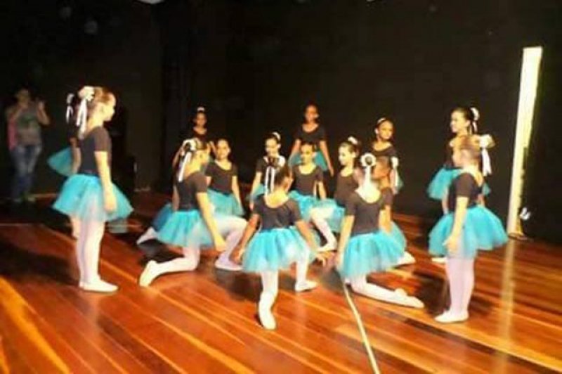 Núcleo de Dança se apresenta no Lúmine hoje