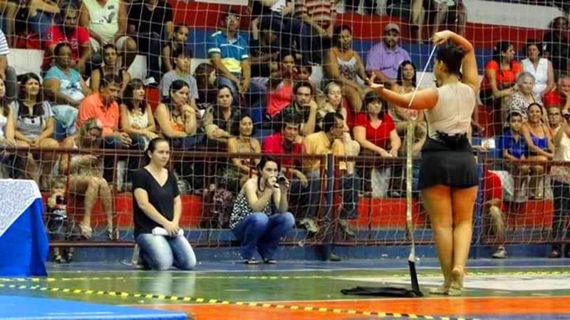 Público prestigia 1º Festival de Ginástica Artística e Rítmica
