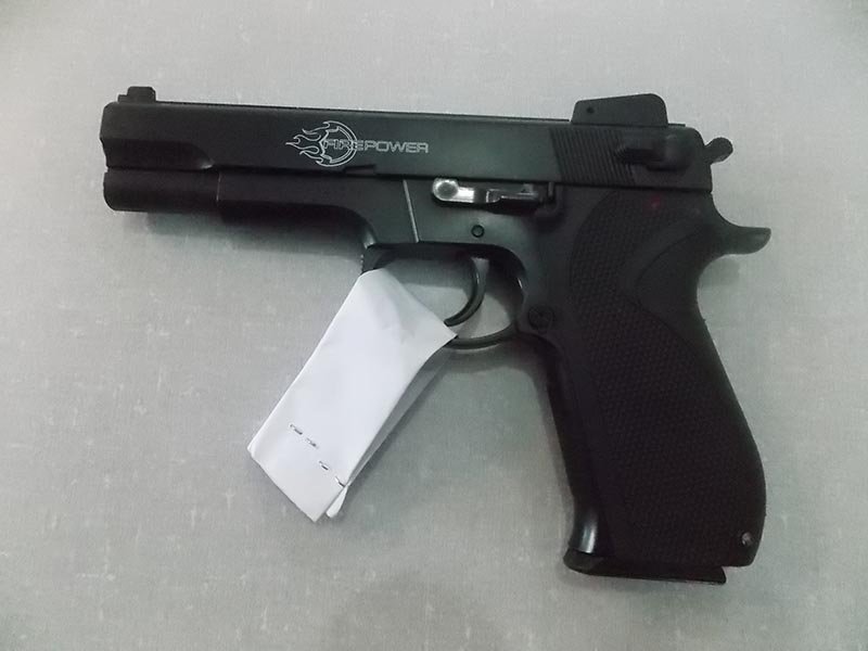 Bandidos roubam carro e acabam presos pela PM