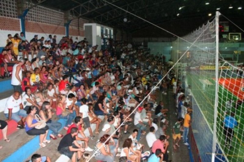 Cobras, Cobrinhas e Master movimentam as noites do 